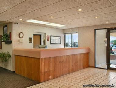 Super 8 By Wyndham Logansport Motel Exterior foto